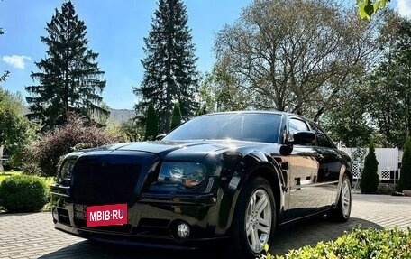 Chrysler 300C II, 2006 год, 1 350 000 рублей, 2 фотография