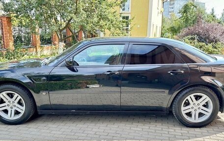 Chrysler 300C II, 2006 год, 1 350 000 рублей, 22 фотография