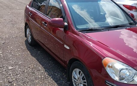 Hyundai Verna II, 2008 год, 830 000 рублей, 2 фотография