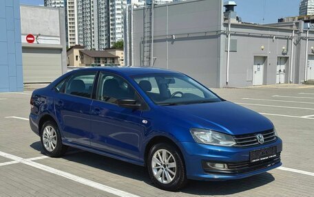 Volkswagen Polo VI (EU Market), 2019 год, 870 000 рублей, 2 фотография