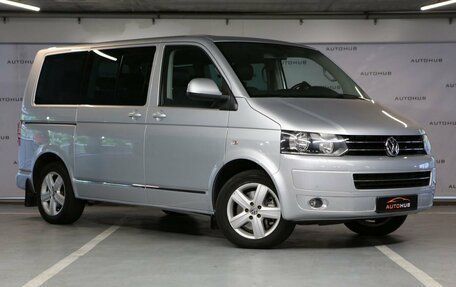 Volkswagen Multivan T5, 2011 год, 2 300 000 рублей, 1 фотография