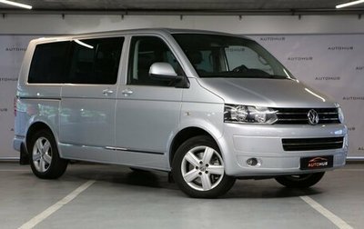 Volkswagen Multivan T5, 2011 год, 2 300 000 рублей, 1 фотография