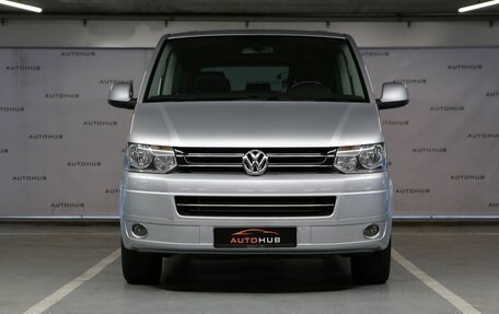 Volkswagen Multivan T5, 2011 год, 2 300 000 рублей, 2 фотография