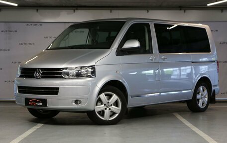 Volkswagen Multivan T5, 2011 год, 2 300 000 рублей, 3 фотография