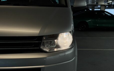 Volkswagen Multivan T5, 2011 год, 2 300 000 рублей, 9 фотография