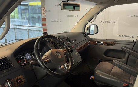 Volkswagen Multivan T5, 2011 год, 2 300 000 рублей, 15 фотография