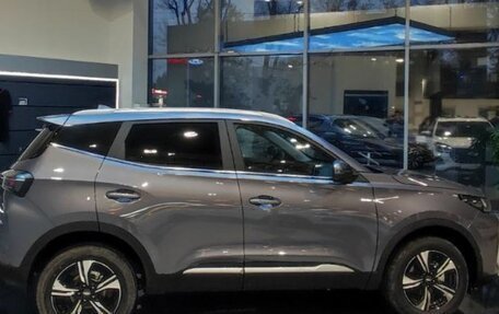 Chery Tiggo 4 I рестайлинг, 2025 год, 2 420 000 рублей, 3 фотография