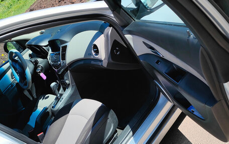 Chevrolet Cruze II, 2012 год, 689 000 рублей, 6 фотография