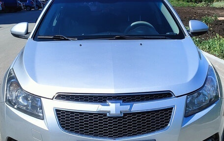 Chevrolet Cruze II, 2012 год, 689 000 рублей, 3 фотография