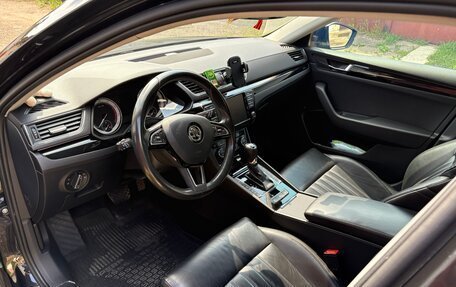 Skoda Superb III рестайлинг, 2016 год, 2 600 000 рублей, 19 фотография