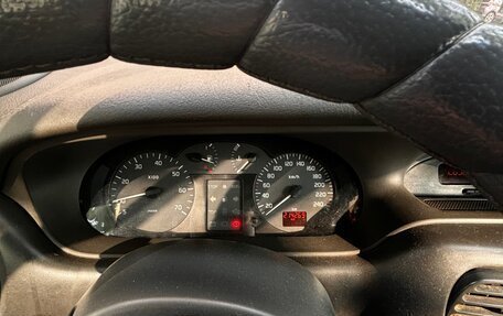 Renault Scenic III, 2002 год, 300 000 рублей, 11 фотография