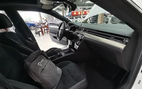 Volkswagen Passat CC, 2021 год, 2 250 000 рублей, 14 фотография
