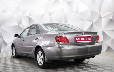 Toyota Camry V40, 2004 год, 595 000 рублей, 3 фотография