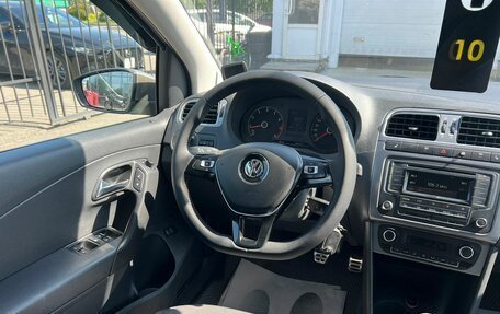 Volkswagen Polo VI (EU Market), 2016 год, 859 000 рублей, 16 фотография