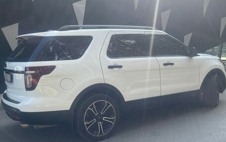 Ford Explorer VI, 2013 год, 2 100 000 рублей, 5 фотография