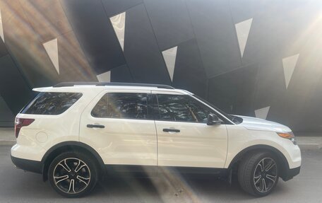 Ford Explorer VI, 2013 год, 2 100 000 рублей, 22 фотография