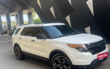 Ford Explorer VI, 2013 год, 2 100 000 рублей, 21 фотография