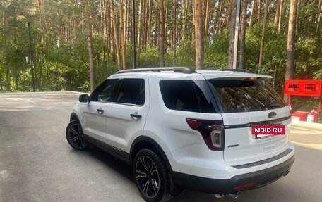 Ford Explorer VI, 2013 год, 2 100 000 рублей, 18 фотография