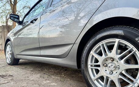 Hyundai Solaris II рестайлинг, 2011 год, 655 000 рублей, 9 фотография