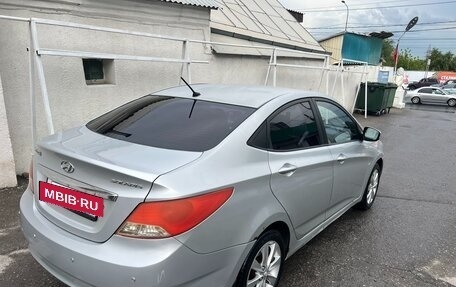 Hyundai Solaris II рестайлинг, 2012 год, 900 000 рублей, 9 фотография