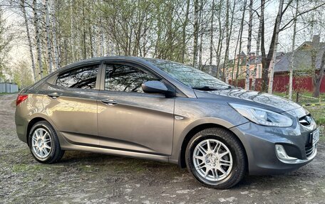 Hyundai Solaris II рестайлинг, 2011 год, 655 000 рублей, 33 фотография