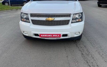 Chevrolet Tahoe III, 2012 год, 2 450 000 рублей, 10 фотография