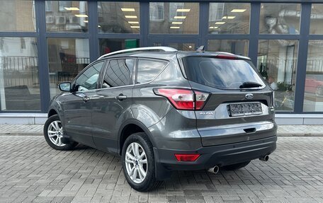 Ford Kuga III, 2017 год, 1 800 000 рублей, 2 фотография