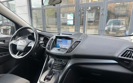 Ford Kuga III, 2017 год, 1 800 000 рублей, 18 фотография