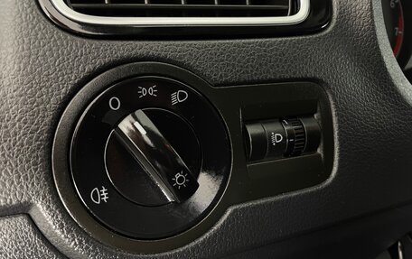 Volkswagen Polo VI (EU Market), 2018 год, 1 176 000 рублей, 21 фотография