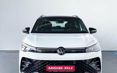 Volkswagen Tiguan, 2024 год, 4 990 000 рублей, 21 фотография