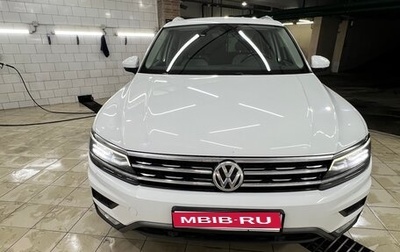 Volkswagen Tiguan II, 2017 год, 2 500 000 рублей, 1 фотография