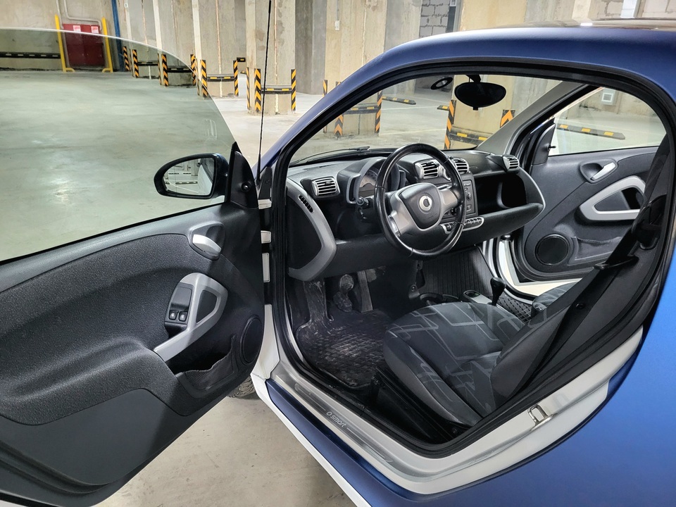 Smart Fortwo II, 2009 год, 600 000 рублей, 9 фотография
