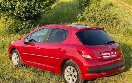 Peugeot 207 I, 2010 год, 570 000 рублей, 3 фотография