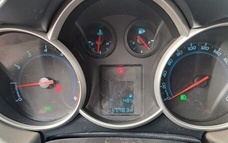 Chevrolet Cruze II, 2012 год, 870 000 рублей, 2 фотография