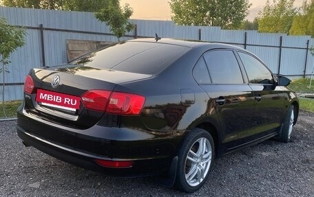 Volkswagen Jetta VI, 2014 год, 900 000 рублей, 5 фотография