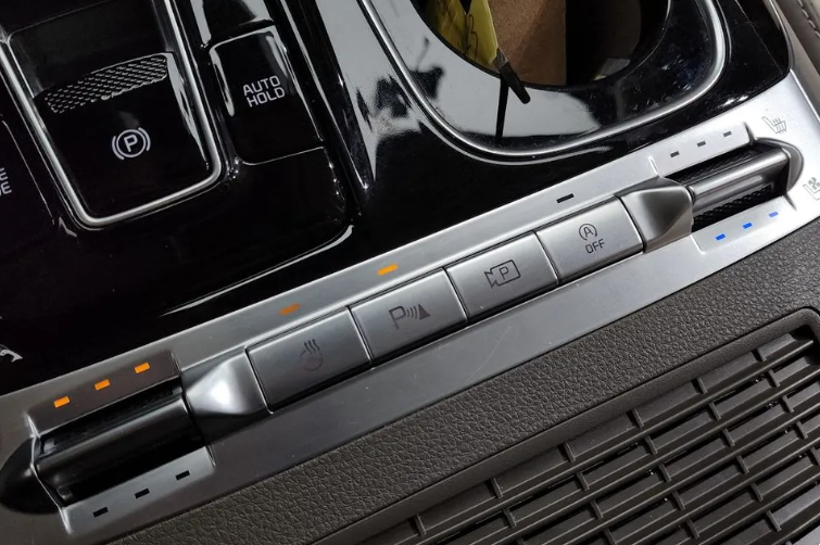 KIA Carnival III, 2021 год, 4 030 000 рублей, 16 фотография