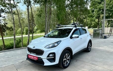 KIA Sportage IV рестайлинг, 2021 год, 2 350 000 рублей, 1 фотография