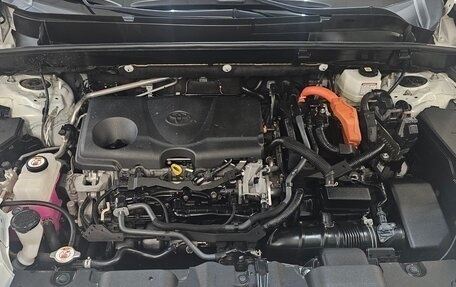 Toyota Venza, 2021 год, 3 998 000 рублей, 12 фотография