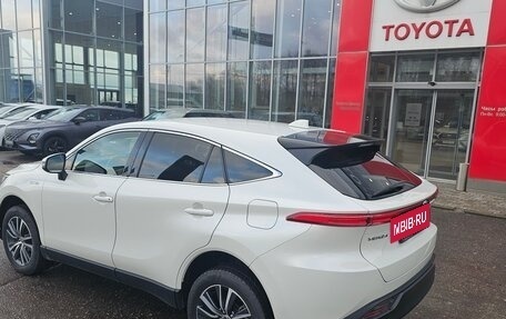 Toyota Venza, 2021 год, 3 998 000 рублей, 9 фотография