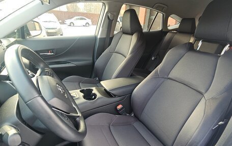 Toyota Venza, 2021 год, 3 998 000 рублей, 23 фотография