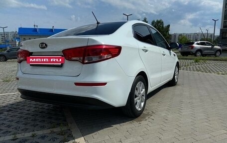 KIA Rio III рестайлинг, 2016 год, 1 289 000 рублей, 5 фотография