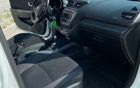 KIA Rio III рестайлинг, 2016 год, 1 289 000 рублей, 21 фотография