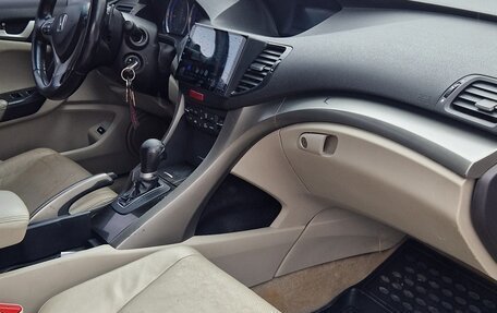 Honda Accord VIII рестайлинг, 2008 год, 850 000 рублей, 10 фотография