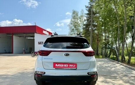 KIA Sportage IV рестайлинг, 2021 год, 2 350 000 рублей, 6 фотография