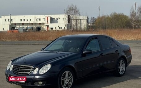 Mercedes-Benz E-Класс, 2002 год, 780 000 рублей, 3 фотография