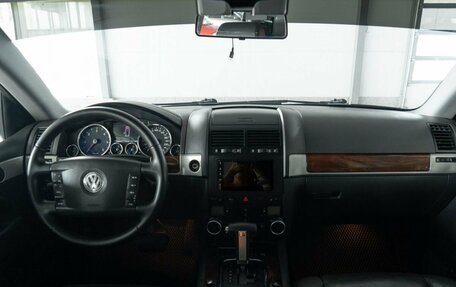 Volkswagen Touareg III, 2008 год, 767 000 рублей, 10 фотография