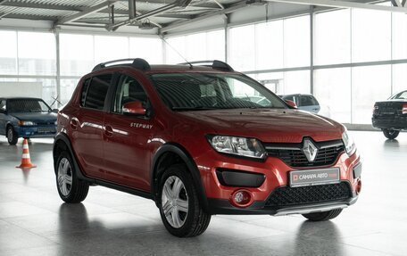 Renault Sandero II рестайлинг, 2017 год, 1 034 000 рублей, 3 фотография
