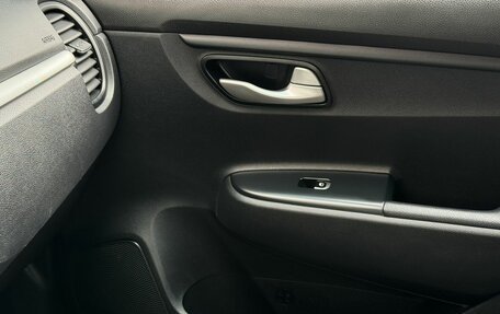 KIA Rio IV, 2017 год, 1 288 000 рублей, 14 фотография