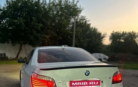 BMW 5 серия, 2008 год, 1 300 000 рублей, 6 фотография