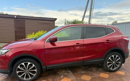 Nissan Qashqai, 2014 год, 1 350 000 рублей, 2 фотография